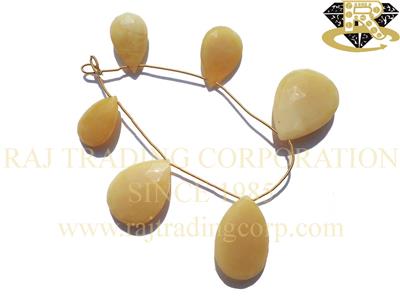 Yellow Opal Faceted Pear (Quality A)
